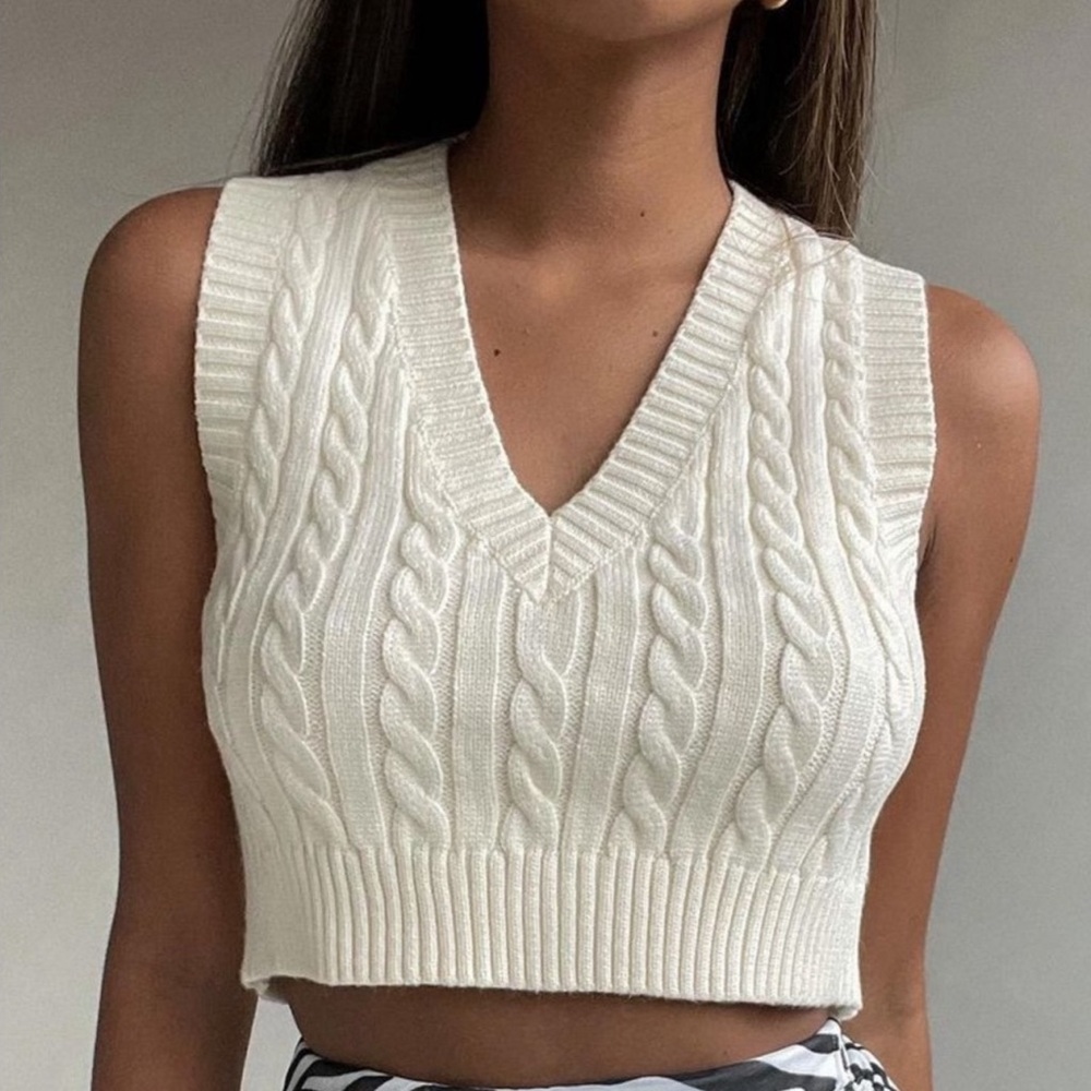 NWT Princess polly Sydney cream cropped sweater vest cable knit